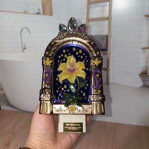 Bath & Body Works Rapunzel Wallflower Plug Night Light - Brand New With Tags